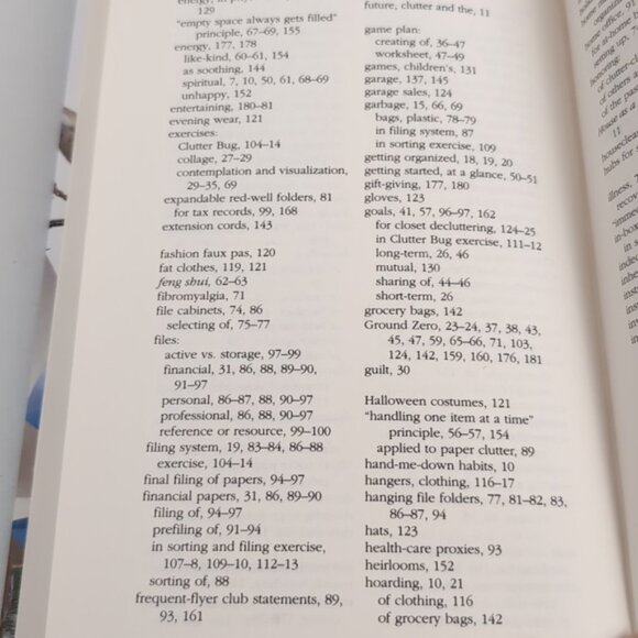 3/$20 Lighten Up Free Yourself from Clutter Self Help Hardcover Book - Picture 14 of 15